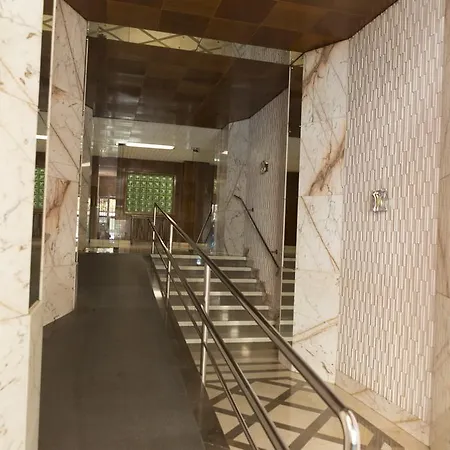 Apartamento Centro Gran Capitan * גרנדה