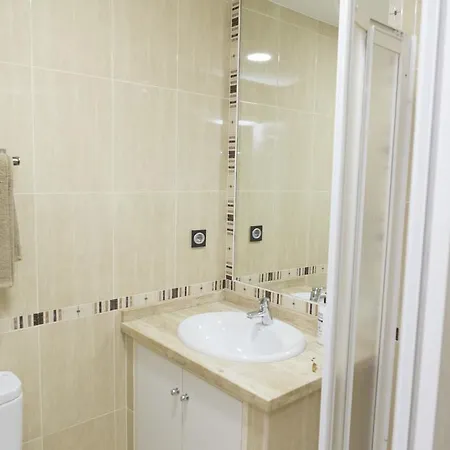 Apartamento Centro Gran Capitan דירה גרנדה